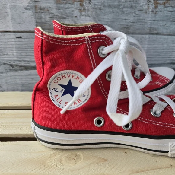 Converse Chuck Taylor All Star High Tops Youth Size 11.5 - Picture 2 of 10